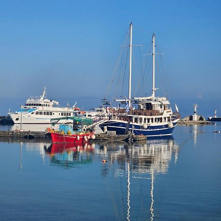 Can-Can Mykonos Town Bagian luar foto